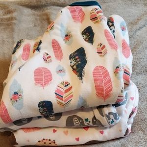 Lot of 3 Large Zipadee Zip Sleep Suits 12-24 month